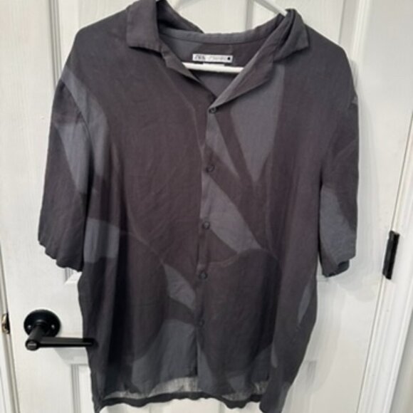 Zara Other - Zara Two Grey Short Sleeve Button Down